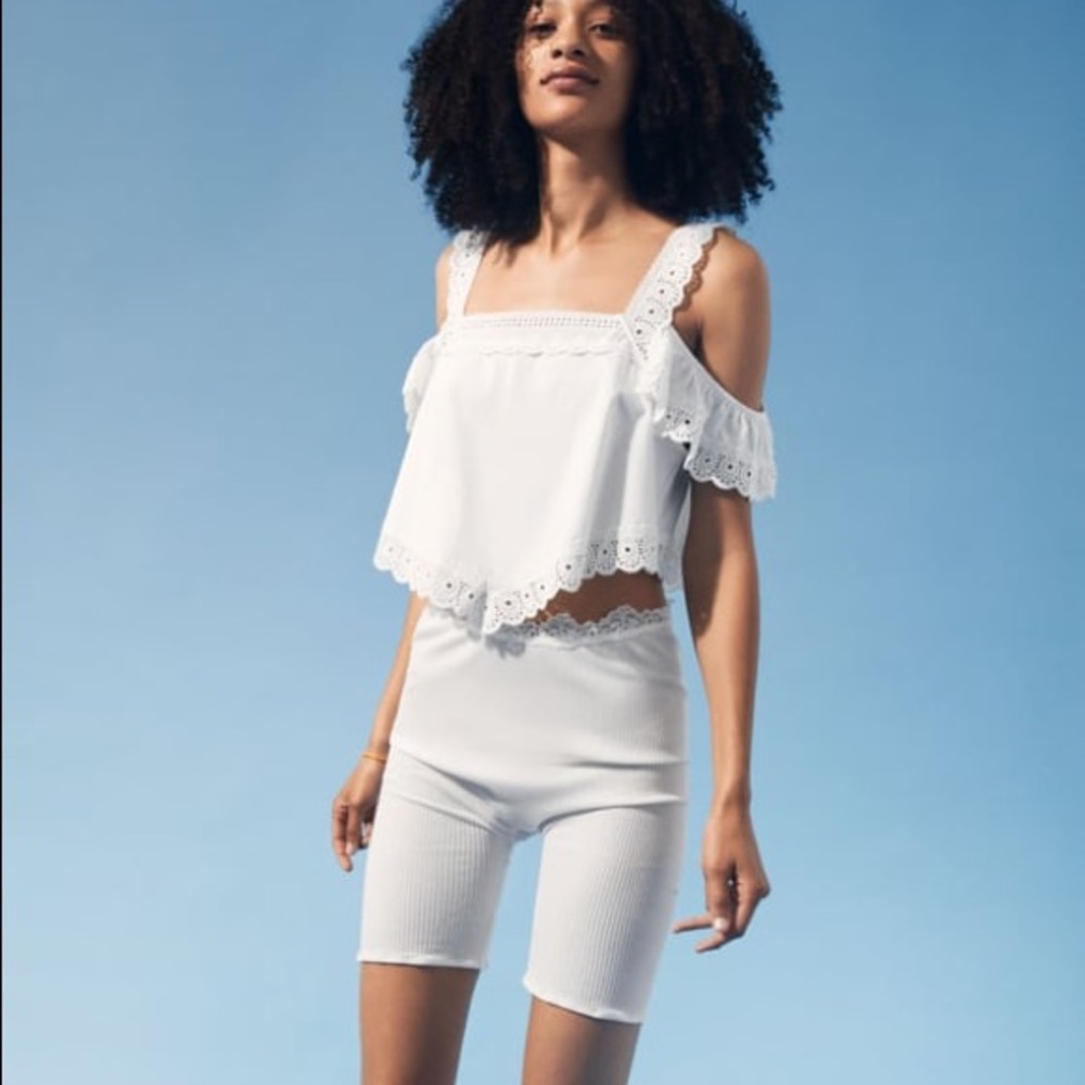 Zara Cold Shoulder Crop Top - Size S - White